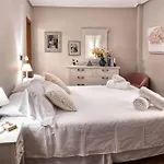 2 Bedroom And Parking Lägenhet