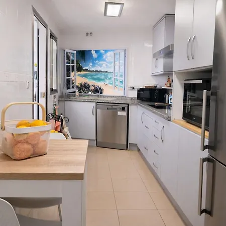 2 Bedroom And Parking Torrevieja