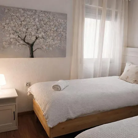 2 Bedroom And Parking *