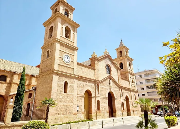 2 Bedroom And Parking Apartment Torrevieja